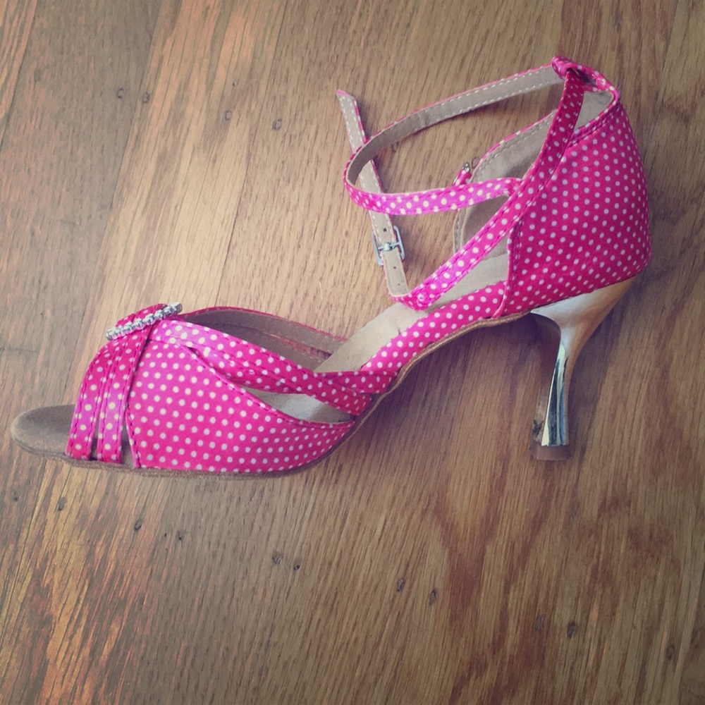Polka dot Latin dance heel very comfortable